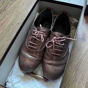 Gucci patent leather shoes size 36
